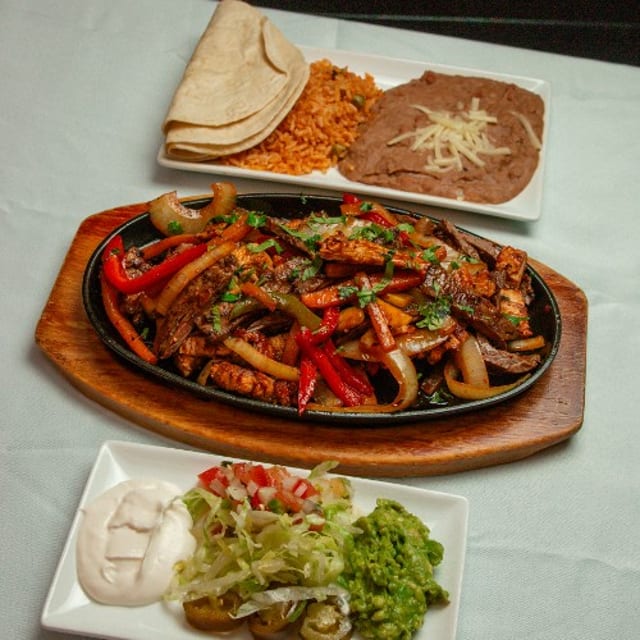 Mixta Chicken and Steak Fajitas.