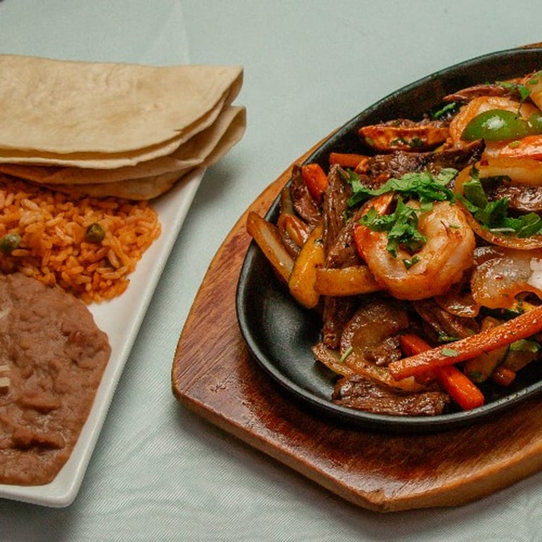 Delicious Shrimp Fajitas